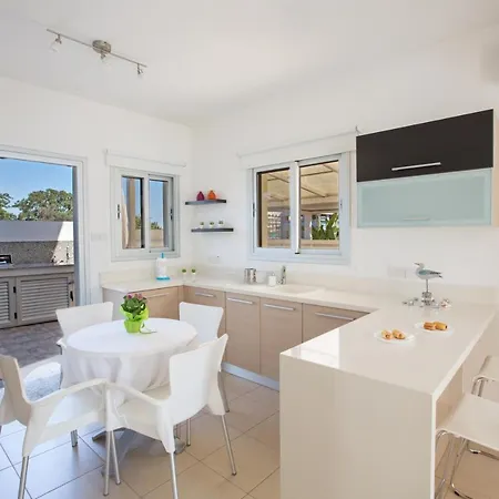 Kalamies Family Villa Protaras