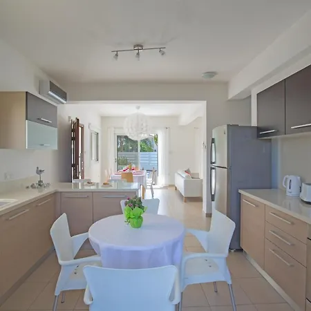 Kalamies Family Villa Protaras