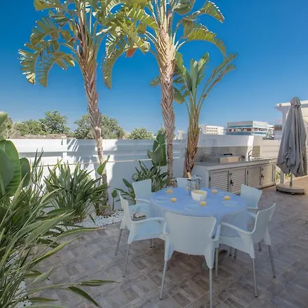 Kalamies Family Villa *