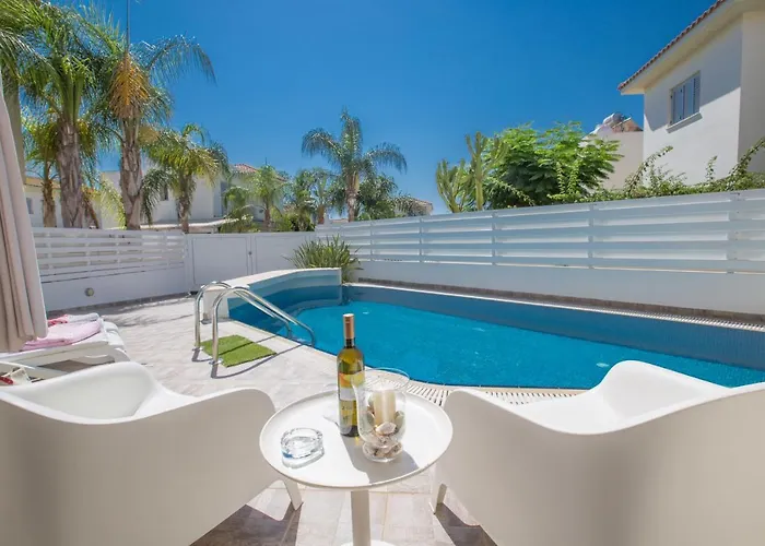 ヴィラ Kalamies Family プロタラス