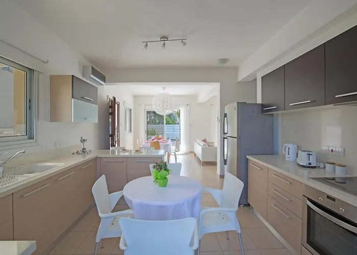 Kalamies Family Vilă Protaras