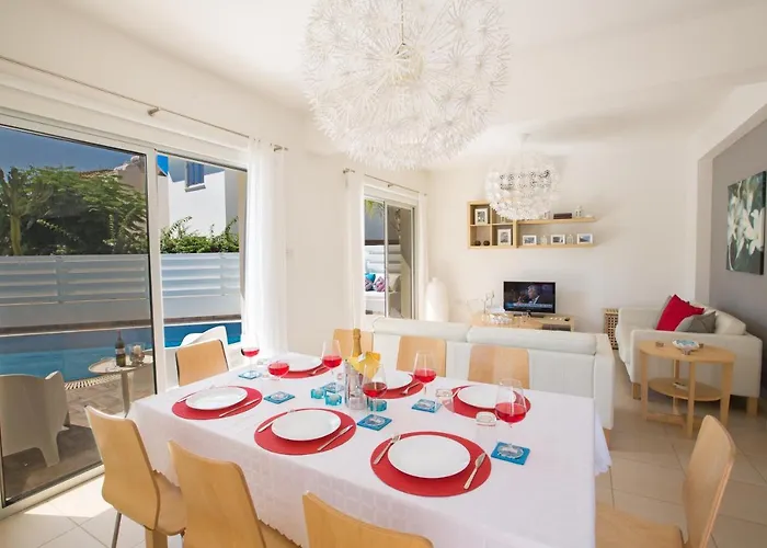 ヴィラ Kalamies Family