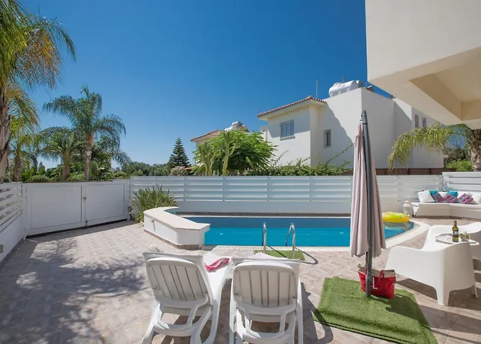 Kalamies Family Villa Protaras